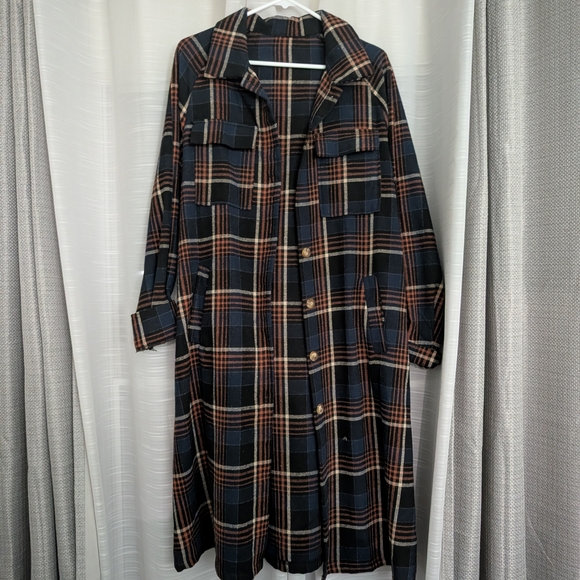 Dresses & Skirts - Plaid Button-Up Shirt Dress